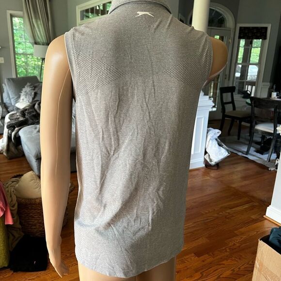 Slazenger Gray Moisture Wick Cooling Sleeveless Golf Shirt Polo sz S - Picture 5 of 7